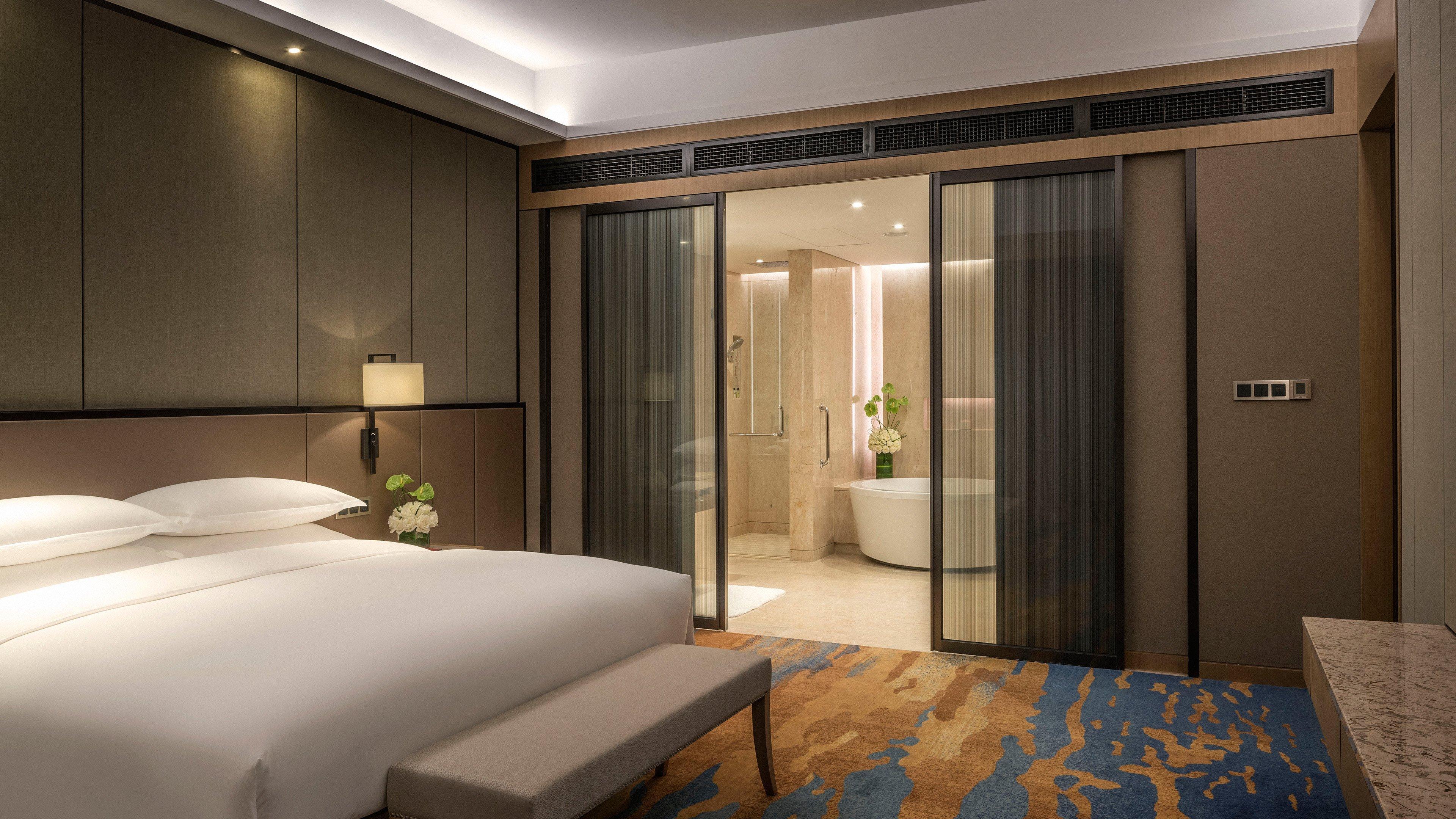 Intercontinental Wuhan By Ihg - Yangtze River View מראה חיצוני תמונה