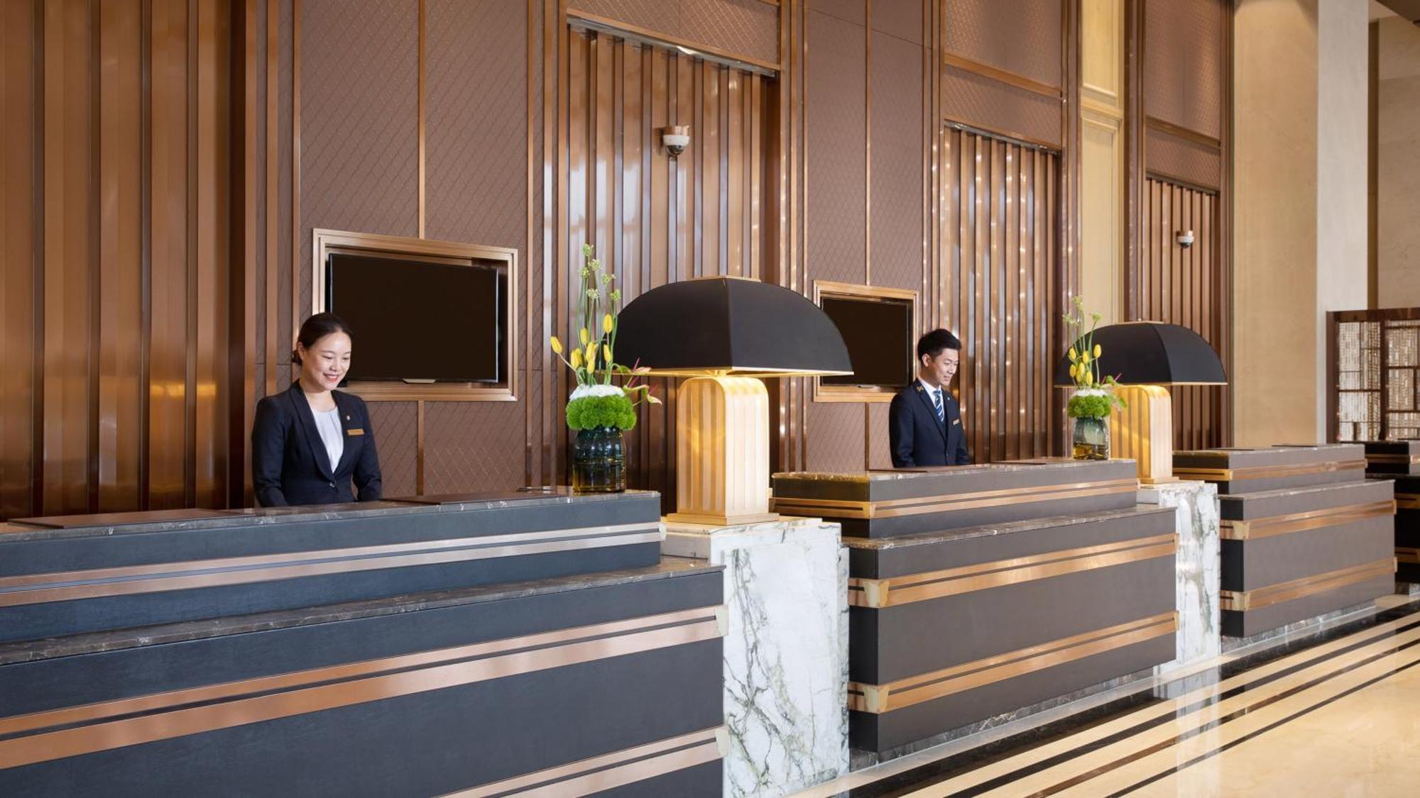 Intercontinental Wuhan By Ihg - Yangtze River View מראה חיצוני תמונה